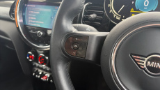 MINI Hatchback 1.5 Cooper Classic 5dr Auto Petrol Hatchback